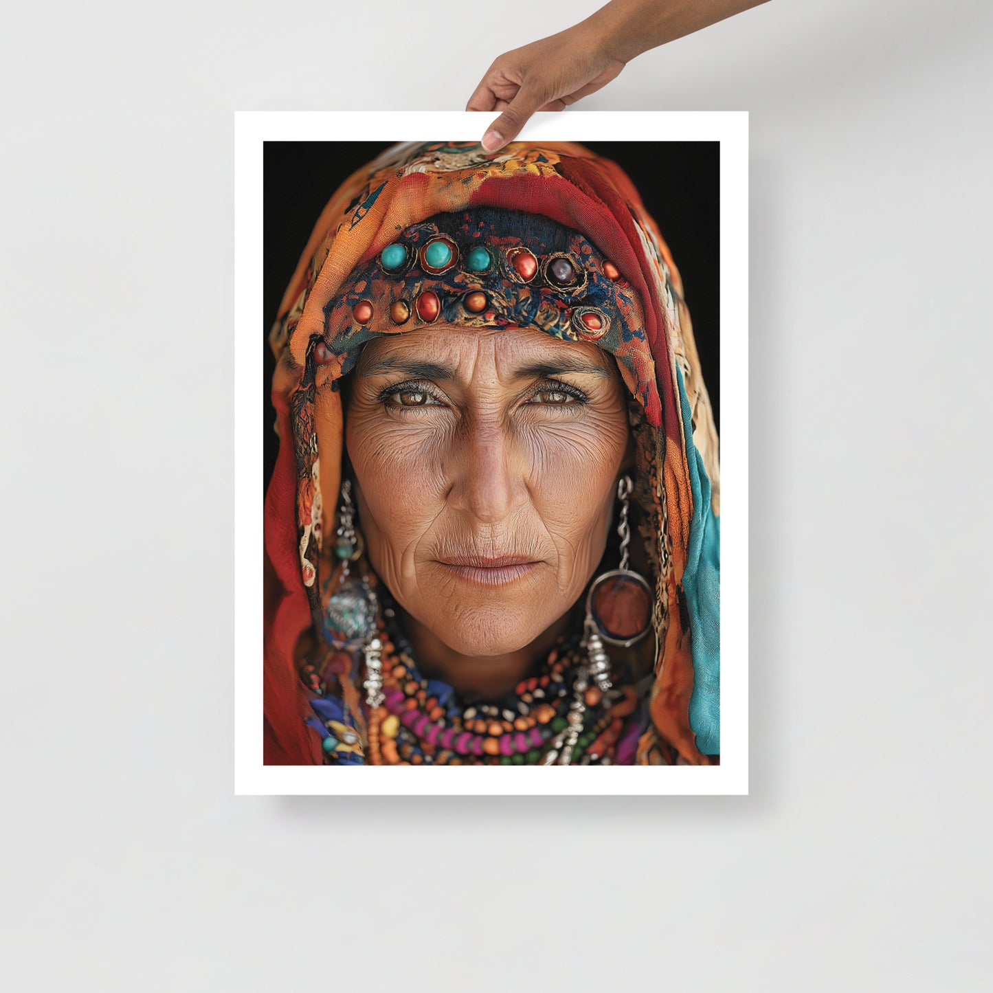 Stunning Berber Woman Portrait Poster – Amazigh Art and Tradition